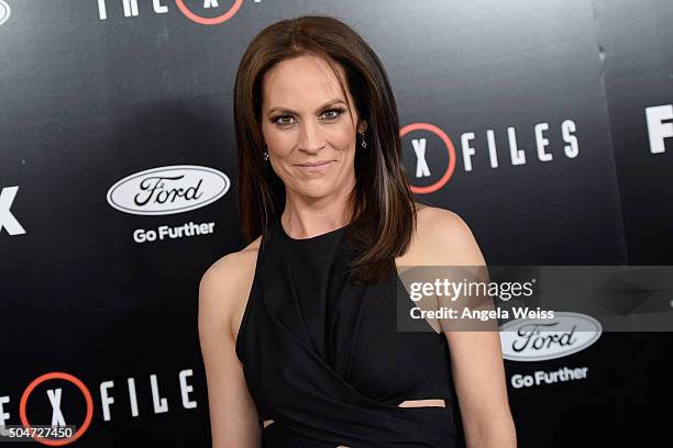 Actress Annabeth Gish attends the premiere of Fox's "The X-Files" at California Science Center on January 12, 2016 in Los Angeles, California.