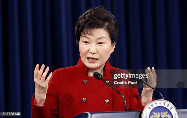 South Korean President Park Geun-Hye speaks during a New Year's news conference at Presidential House on January 13, 2016 in Seoul, South Korea....