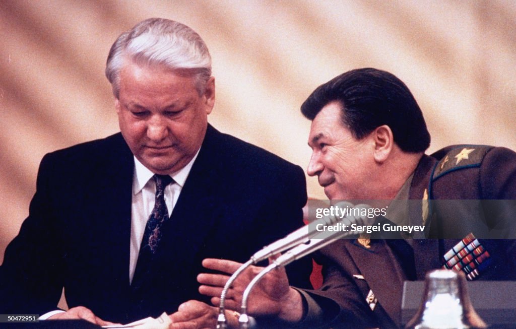 Boris N. Yeltsin;Yevgeny I. Shaposhnikov