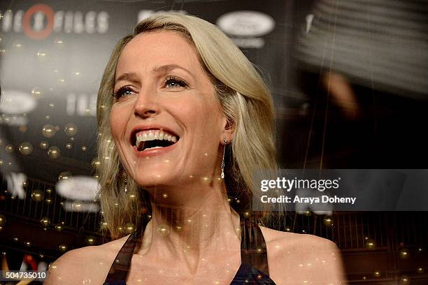 Gillian Anderson attends "The X-Files" Fox premiere at California Science Center on January 12, 2016 in Los Angeles, California.