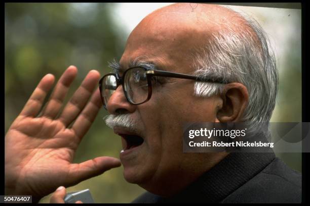 Opposition BJP Bharatiya Janata Party ldr. L.K. Advani speaking during demo protesting govt. Charges of corruption against 10 maj. Politicians incl....