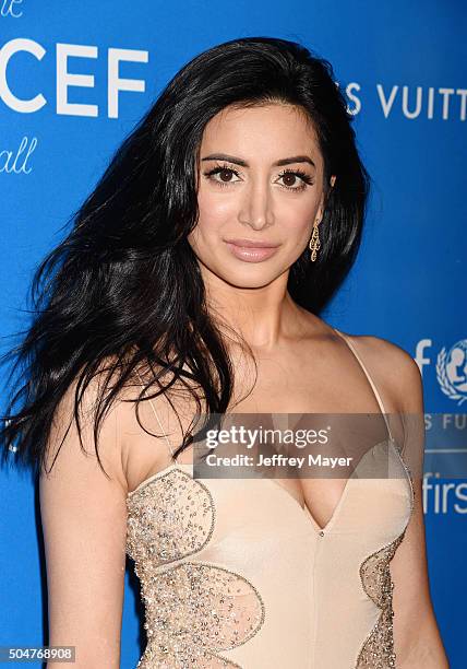 Actress Noureen DeWulf arrives at the 6th Biennial UNICEF Ball at the Beverly Wilshire Four Seasons Hotel on January 12, 2016 in Beverly Hills,...