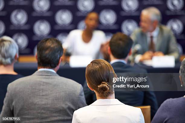 giving their statement to the public - media press conference stock pictures, royalty-free photos & images