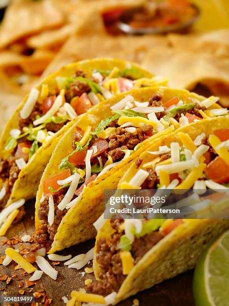 crispy beef taco - seghet bildbanksfoton och bilder