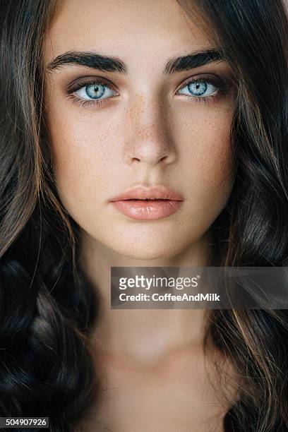 15,317 Brown Hair Blue Eyes Photos and Premium High Res Pictures - Getty  Images