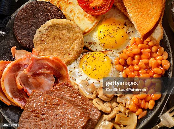 full traditional scottish breakfast - haggis stock pictures, royalty-free photos & images