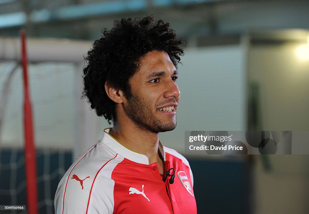 Arsenal Unveil New Signing Mohamed Elneny