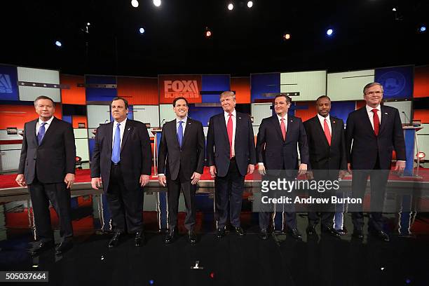 Republican presidential candidates Ohio Governor John Kasich, New Jersey Governor Chris Christie, Sen. Marco Rubio , Donald Trump, Sen. Ted Cruz ,...