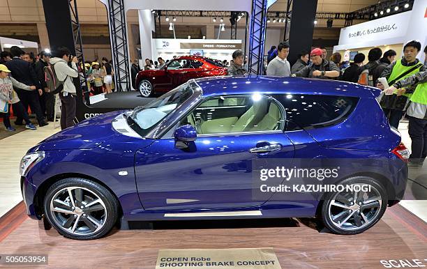 Copen Robe 60 Daihatsu Copen Photos & High Res Pictures - Getty Images