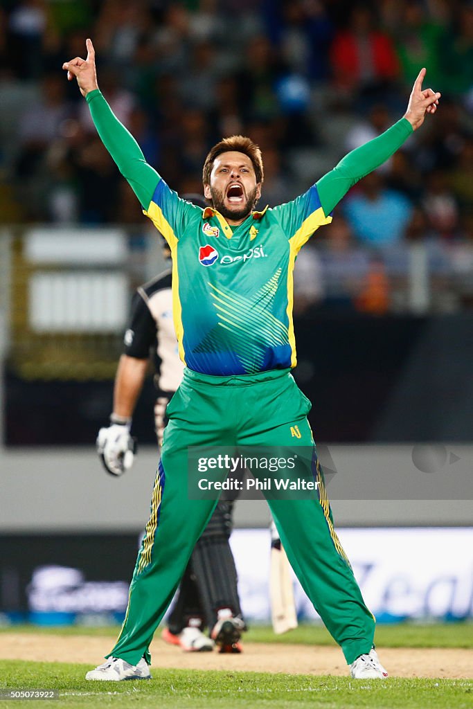 New Zealand v Pakistan - 1st T20