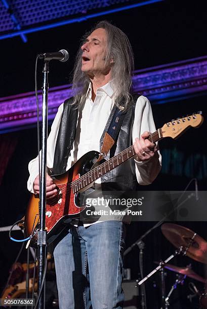 Guitarist Lenny Kaye performs during the Velvet Underground Lou Reed Benefit Tribute 50th Anniversary Celebration of the Arts at The Cutting Room on...