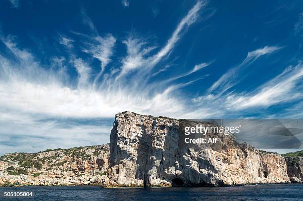 view of capo caccia - alghero - neptune's grotto stock pictures, royalty-free photos & images