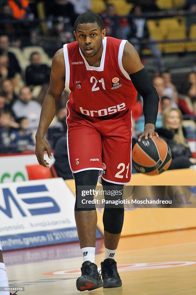 Olympiacos Piraeus v Brose Baskets Bamberg - Turkish Airlines Euroleague