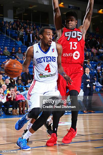 Jordan McRae of the Delaware 87ers drives to the basket against the Toronto Raptors 905 on January 15, 2016 at Bob Carpenter Center in Newark,...