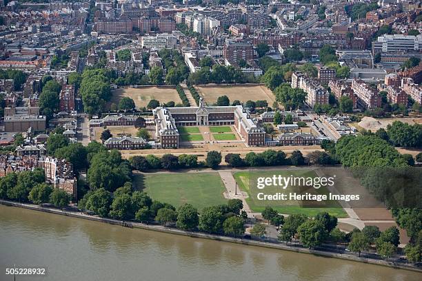 Royal Hospital Chelsea, London, 2006. Aerial view showing the Royal Hospital from the Thames. The Royal Hospital was founded in 1683 by Charles II as...