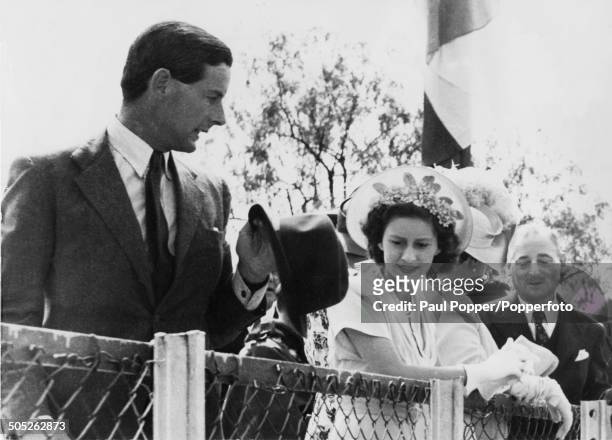 Princess Margaret with RAF officer Group Captain Peter Townsend in South Africa during the royal tour, 1947.
