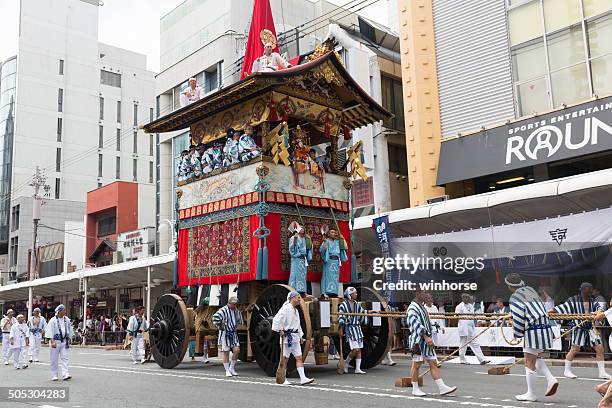 kyoto gion-festival in japan - gion stock-fotos und bilder