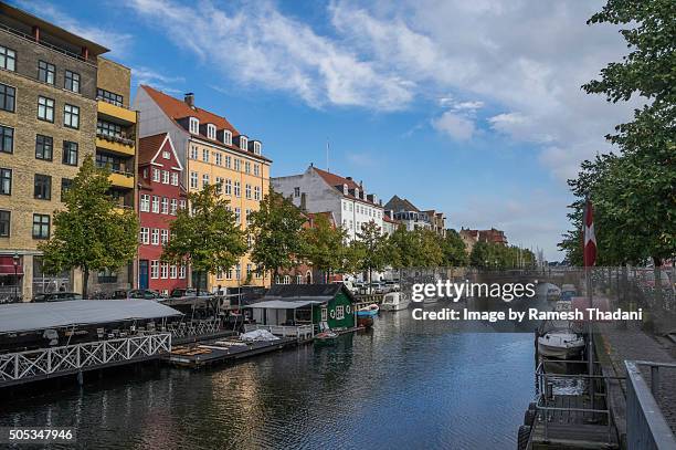 christianshavns canal - copenhaga fotografías e imágenes de stock