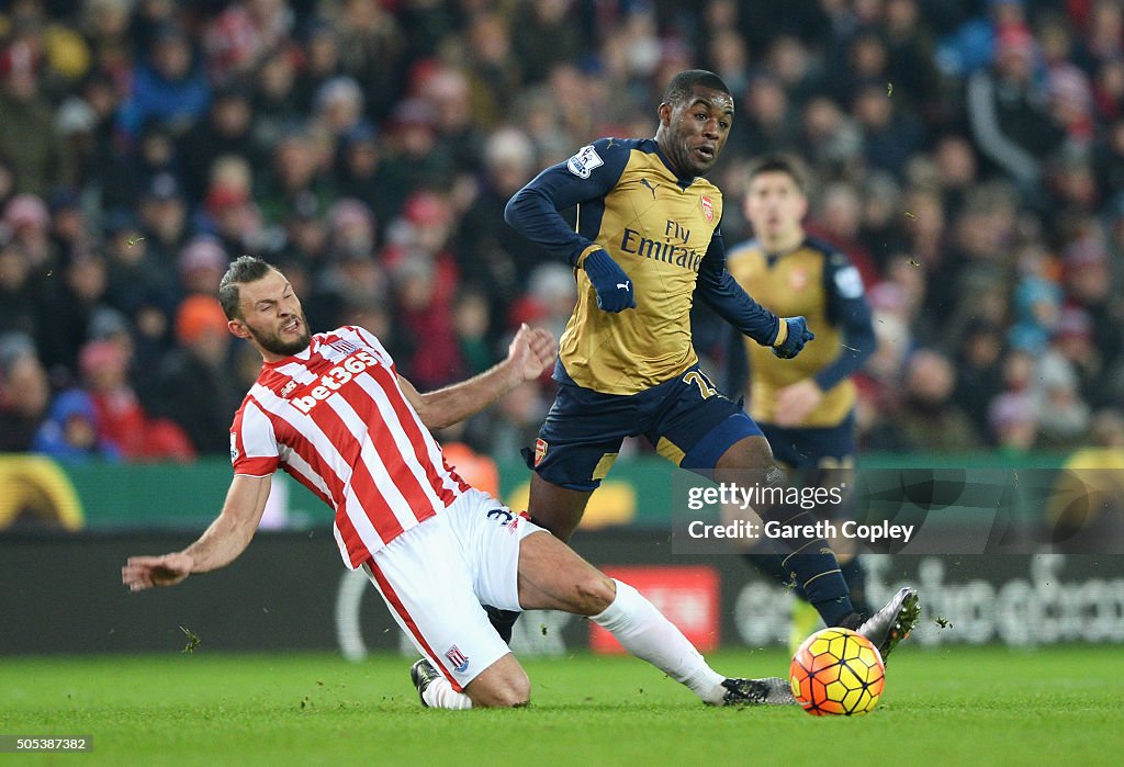 Stoke City v Arsenal - Premier League