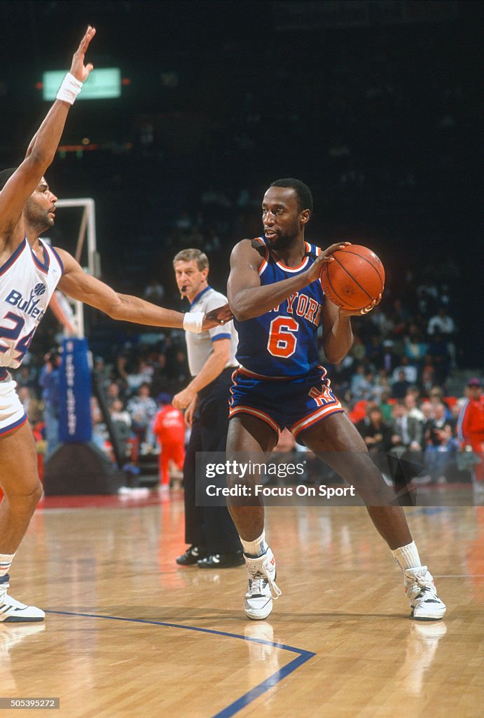 New York Knicks v Washington Bullets