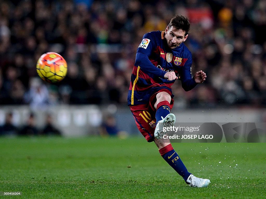 TOPSHOT-FBL-ESP-LIGA-BARCELONA-ATHLETIC