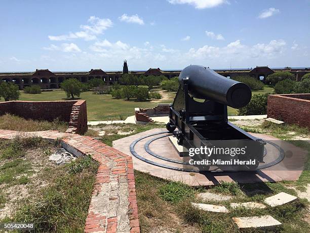 Fort Rodman Loop Fort Rodman Photos and Premium High Res Pictures - Getty Images
