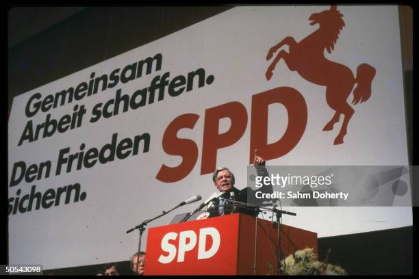 German Chancellor Helmut Schmidt speaking at SPD campaign rally at Stadthalle.