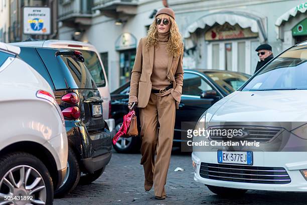 Elina Halimi outside Missoni during Milan Men's Fashion Week Fall/Winter 2016/17 on January 17 in Milan, Italy