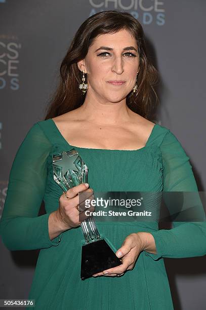 Actress Mayim Bialik, winner of the award for Best Supporting Actress in a Comedy Series for "The Big Bang Theory," poses in the press room during...