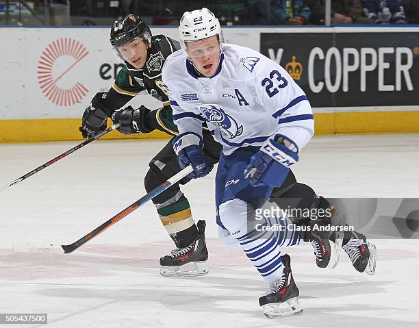 Stefan LeBlanc of the Mississauga Steelheads skates against Cliff Pu of the London Knights during an OHL game at Budweiser Gardens on January 16,2016...