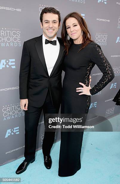 Actor Fred Savage and Jennifer Lynn Stone attend the 21st Annual Critics' Choice Awards at Barker Hangar on January 17, 2016 in Santa Monica,...