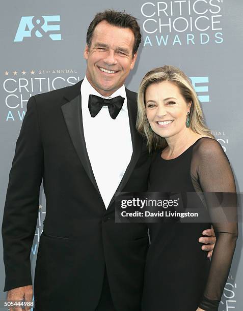 Actors David James Elliott and Nanci Chambers attends The 21st Annual Critics' Choice Awards at Barker Hangar on January 17, 2016 in Santa Monica,...