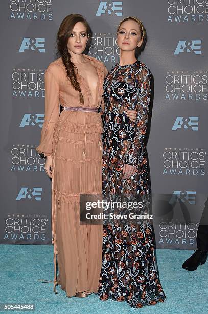 Actresses Carly Chaikin and Portia Doubleday from "Mr. Robot," winner of the award for Best Drama Series, poses in the press room during the 21st...