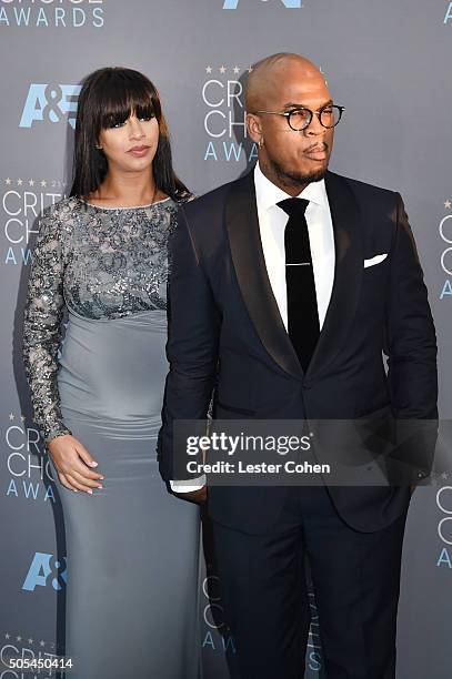 Singer NeYo and Crystal Renay attend the 21st Annual Critics' Choice Awards at Barker Hangar on January 17, 2016 in Santa Monica, California.