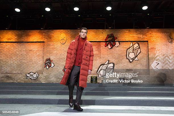 Model walks the stage at Z Zegna presentation during Milan Men's Fashion Week FW16 on January 17, 2016 in Milan, Italy.