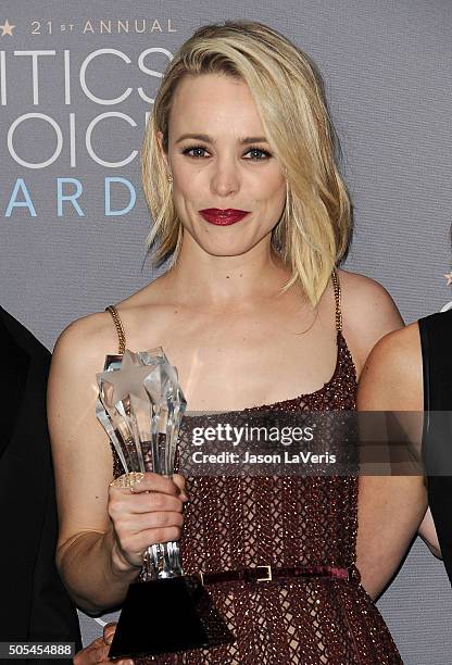 Actress Rachel McAdams poses in the press room at the 21st annual Critics' Choice Awards at Barker Hangar on January 17, 2016 in Santa Monica,...