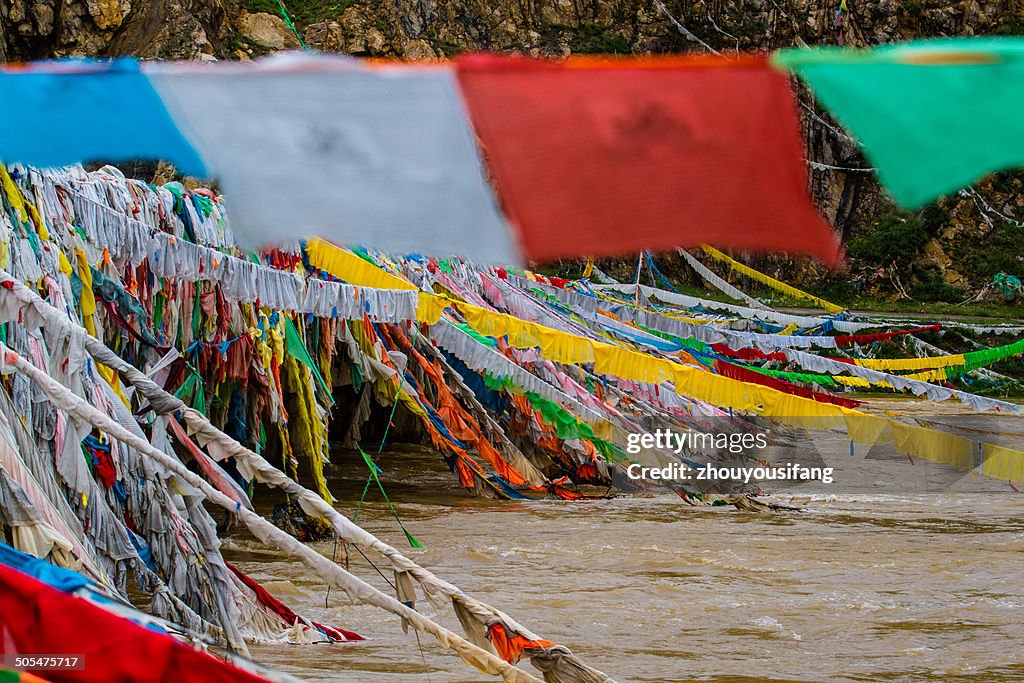 Sutra streamer nearby Yellow River