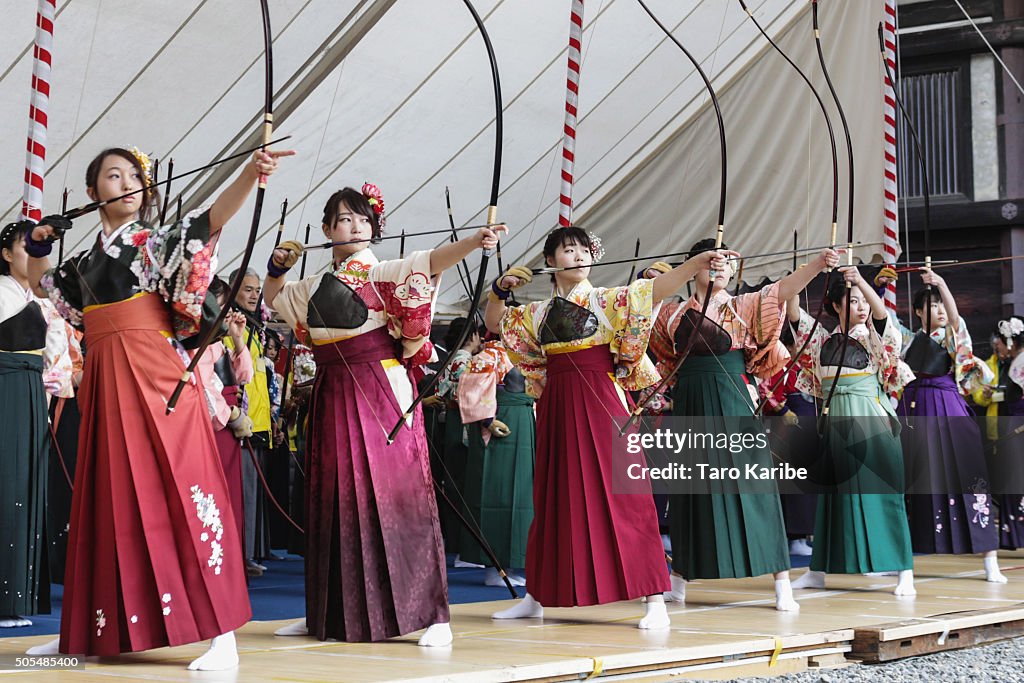 Coming-of-Age Archery In Kyoto