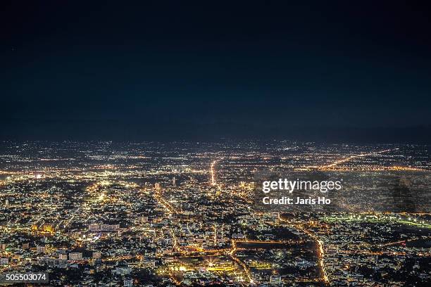 elevated view of chiang mai,thailand - cidade de chiang mai imagens e fotografias de stock