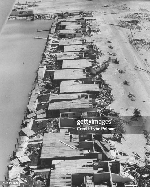 Hurricane Donna de-roofs botels' and washes away docks at Key Colony Beach.