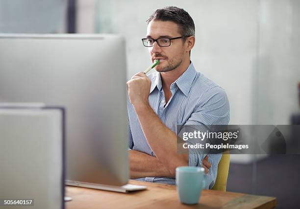 hmmm. wo anfangen? - pc stock-fotos und bilder