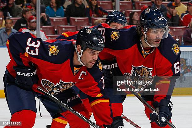 Willie Mitchell and Jaromir Jagr of the Florida Panthers prepare for a face-off against the Edmonton Oilers at the BB&T Center on January 18, 2016 in...
