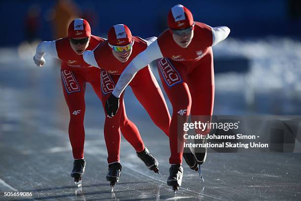 The team of Poland competes in the women team pursuit during day 1 of ISU speed skating junior world cup at ice rink Pine stadium on January 16, 2016...