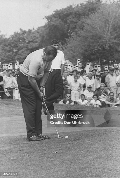 Billy Casper playing in national open championship.