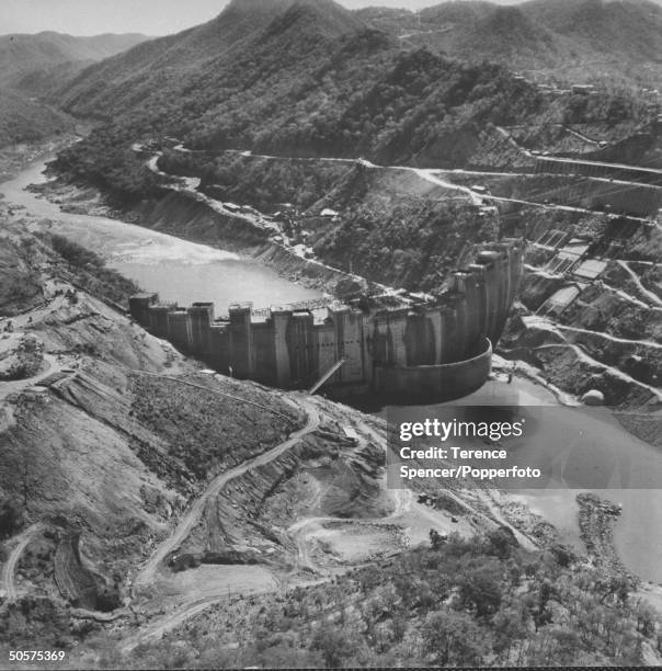 View of the construction of the Kariba Dam.