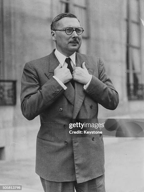 136 Rene Pleven Stock Photos, HighRes Pictures, and Images Getty Images