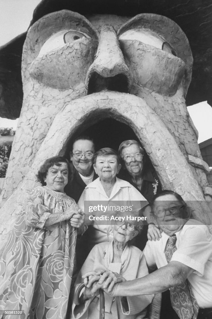 Midget Wizard Midget former actors who were munchkins in The Wizard of Oz, incl ...