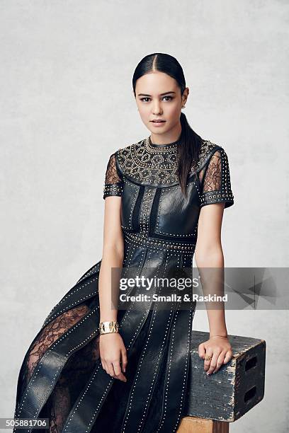 Actress Courtney Eaton poses for a portrait during the 21st Annual Critics' Choice Awards at Barker Hangar on January 17, 2016 in Santa Monica,...