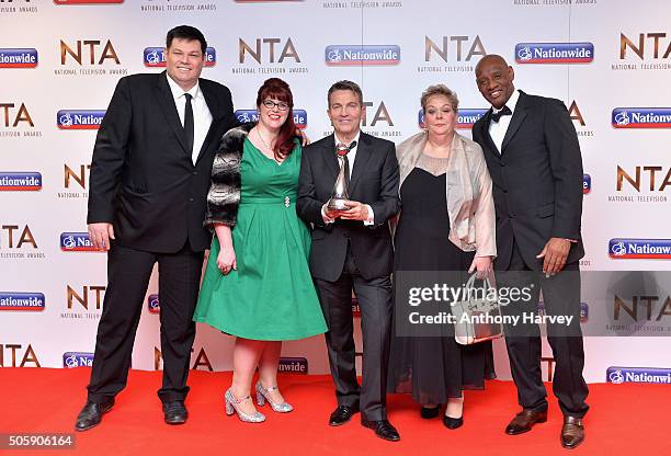 Mark Labbett, Jenny Ryan, Bradley Walsh, Anne Hegerty and Shaun Wallace pose with the award for Best Daytime Show for 'The Chase' at the 21st...