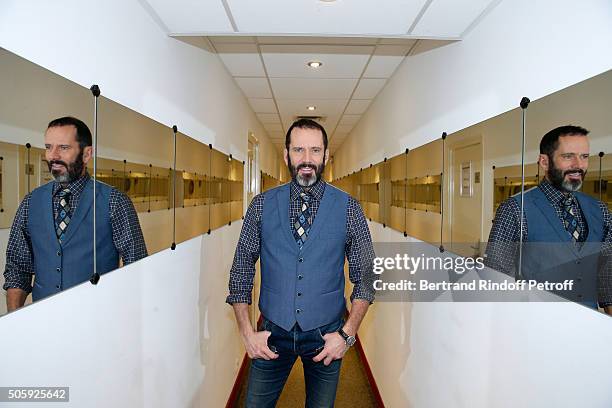 Actor Christian Vadim presents the Theater play 'Un nouveau depart', performed at Theatre des Varietes', during the 'Vivement Dimanche' French TV...